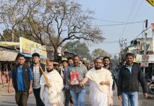 महिदपुर रोड में मुनिराज श्री का मंगलमय प्रवेश